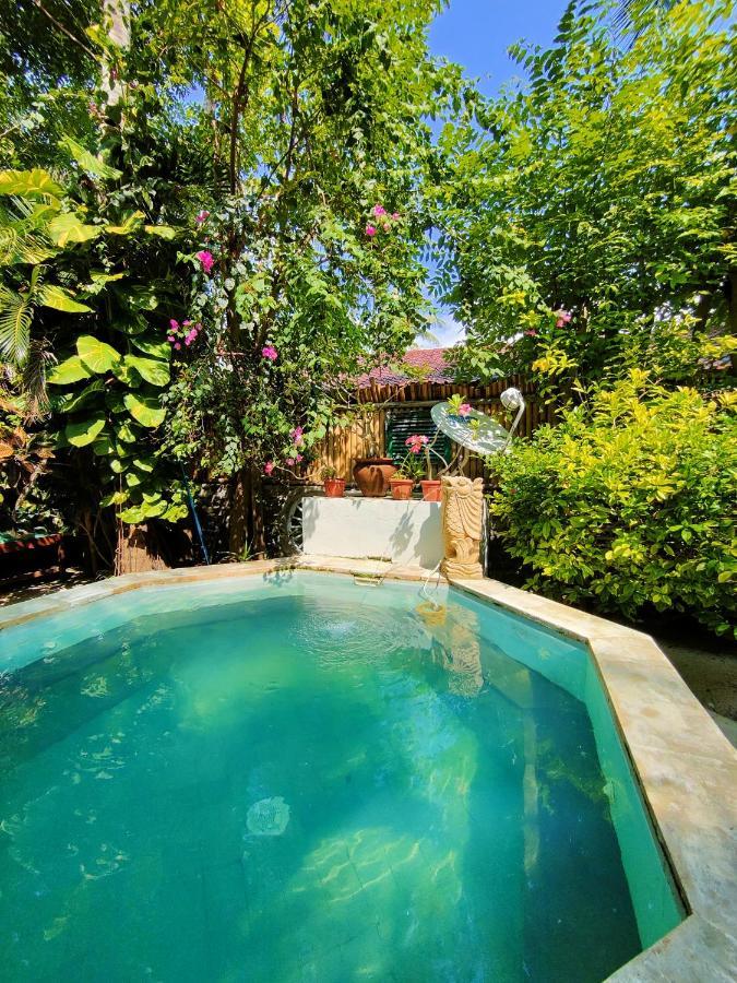 Kai'S Beach House Villa Gili Islands Exterior photo